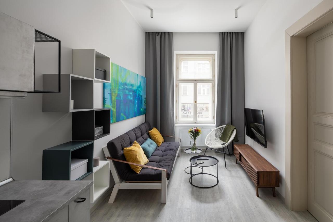 Designer Apartments In New Town By Prague Days - "Included Everything We Needed And More" Exterior photo